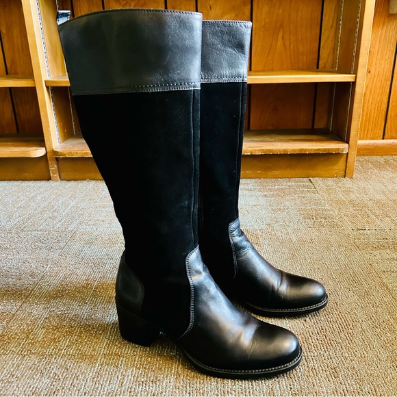 La CANADIENNE Shoes - La Canadienne Black Suede Passion Equestrian Knee High Waterproof Boots, size 8M